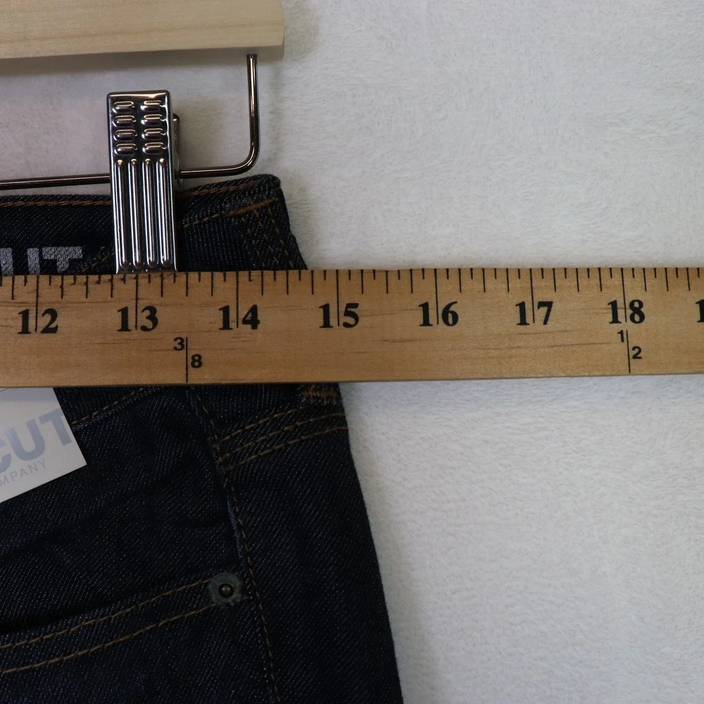 NY&C Dark Wash Low‎ Rise Curvy Bootcut Jeans 8 Petite